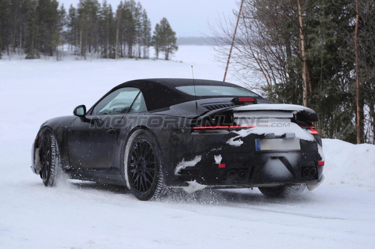 Porsche 911 Cabrio MY 2019
